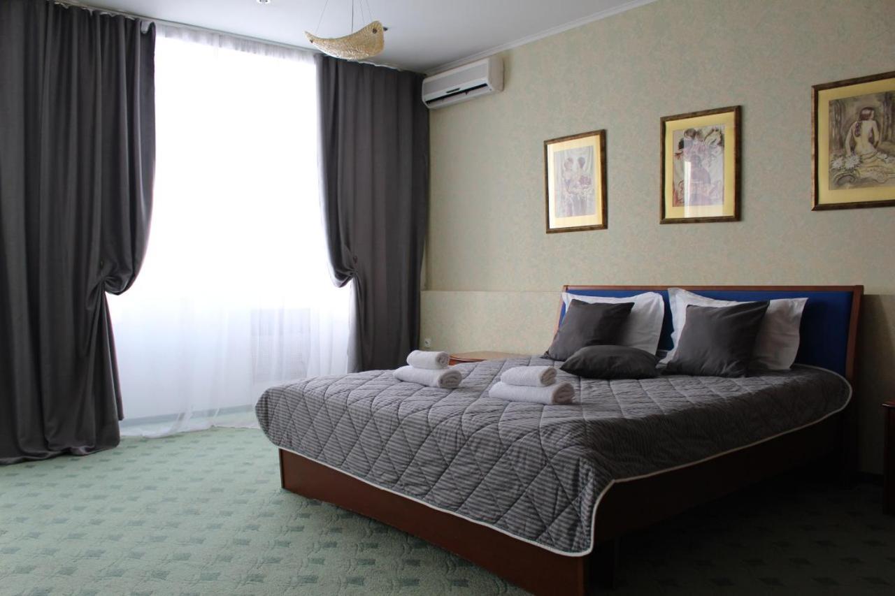 Павлодар Hotel ภายนอก รูปภาพ